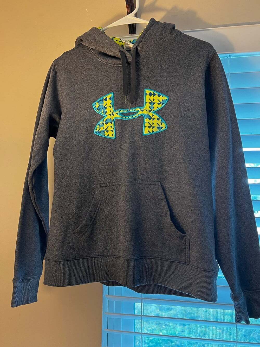 Under Armour Women’s Hoddie